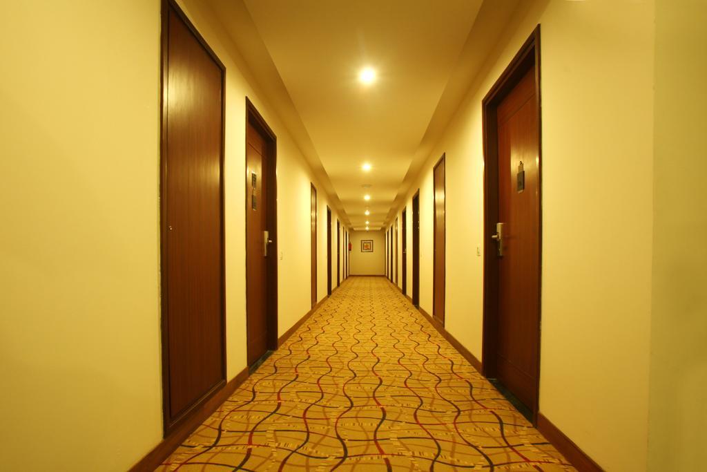 Continent Nakodar Hotel & Resorts Exterior foto