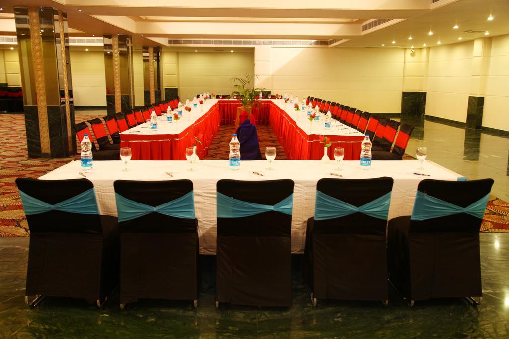 Continent Nakodar Hotel & Resorts Exterior foto